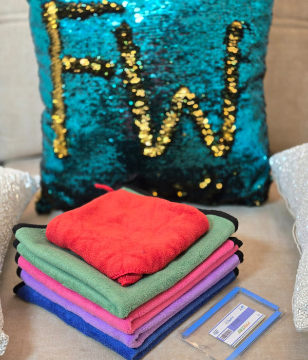 FolksKulture-Assorted Faux Suede Cloth (Pack of 4) 40X40 cm with 600 GSM (Free 1 towel 350 GSM & 1 Fasttag holder)